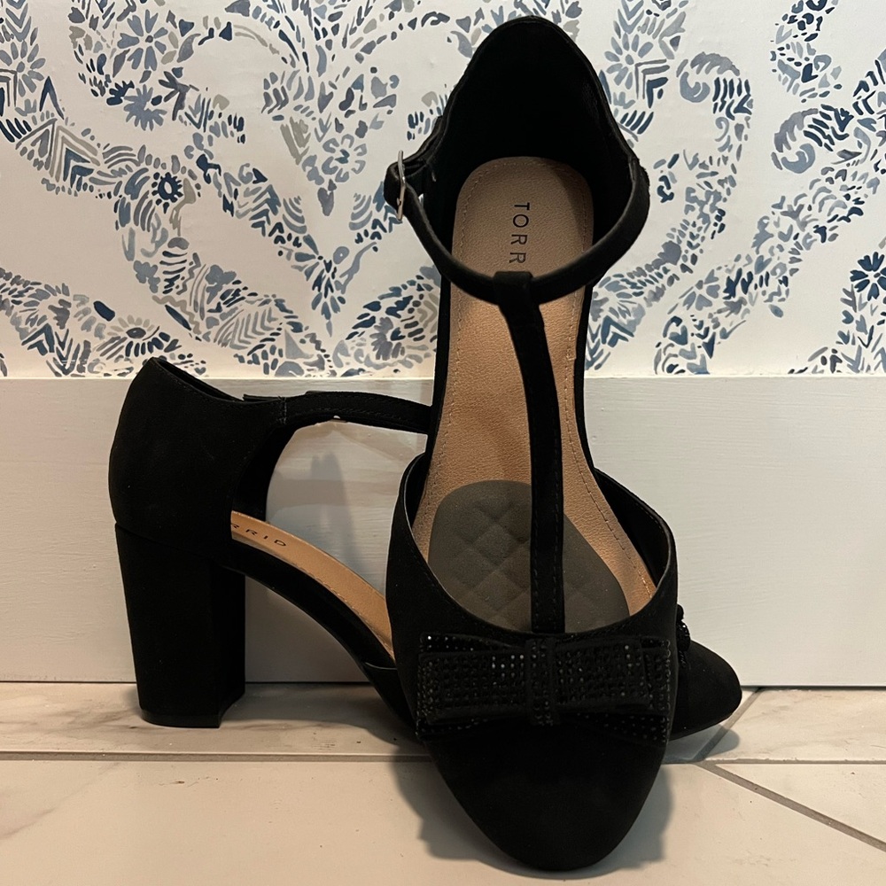 Torrid T-Strap Bow Heels